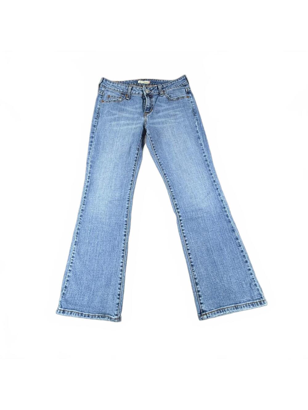 Women's Levi’s 515 Low Boot Cut Jeans Size 6S Medium Wash Cotton Blend